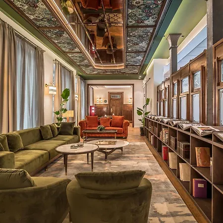 Hotel Palacio Gran Via, A Royal Hideaway Granada