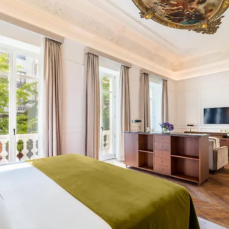 Palacio Gran Via, A Royal Hideaway Hotel 5*
