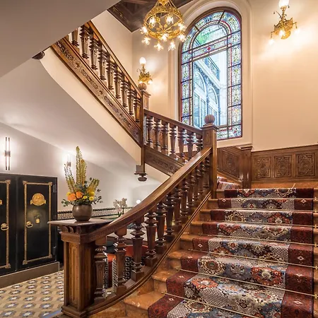 Palacio Gran Via, A Royal Hideaway Granada