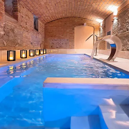 Ξενοδοχείο Palacio Gran Via, A Royal Hideaway Γρανάδα