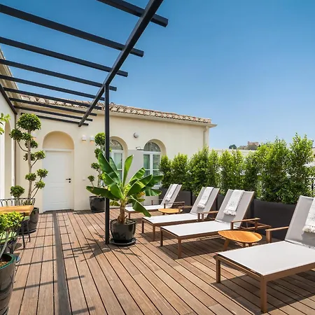 Palacio Gran Via, A Royal Hideaway